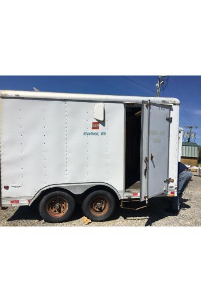 1999 Wells Cargo Enclosed Trailer (9400029) - Image 2
